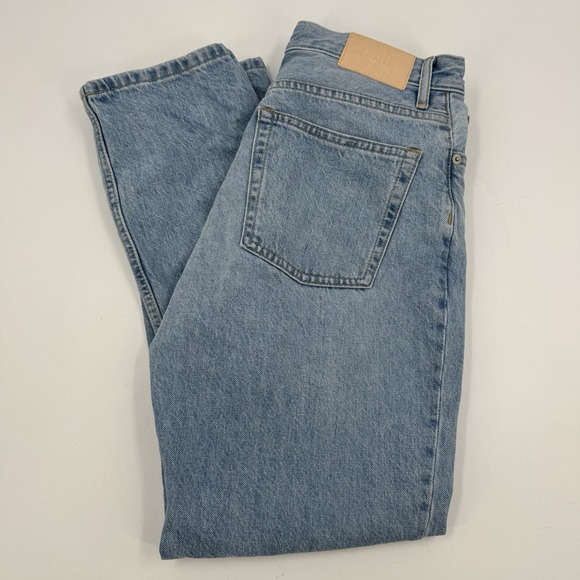 Everlane Denim - EVERLANE The Original Cheeky Straight Jeans Light Wash Denim‎ Size 27